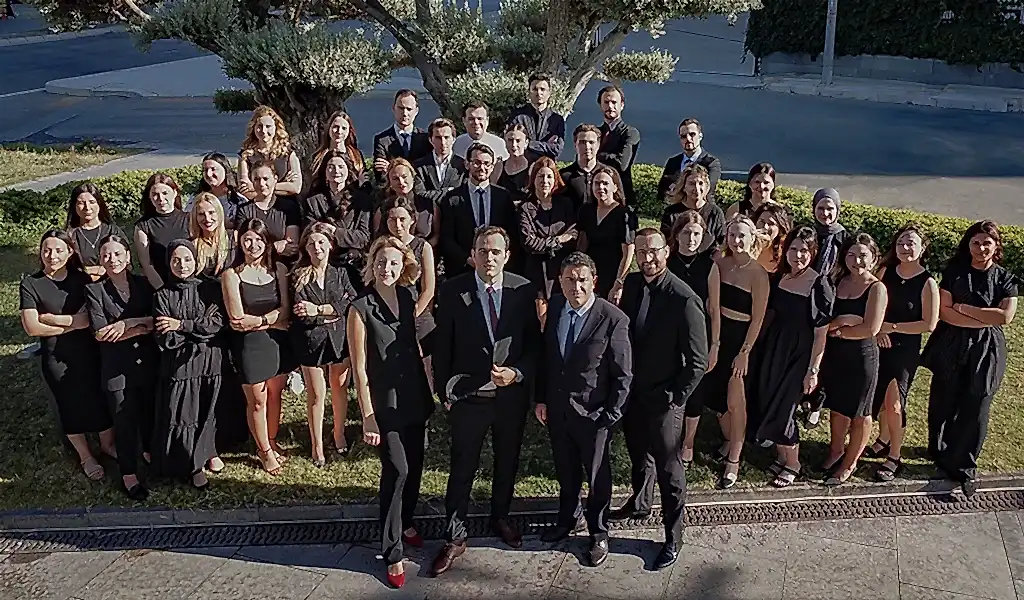 izmir avukat hukuk bürosu